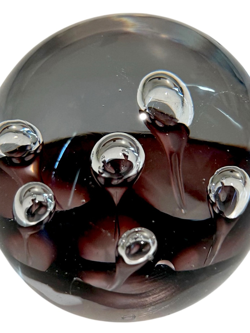 Pier 1 Art Glass Controlled Bubble Paperweight Wine Red Glass Sphere 2.5” 90’s